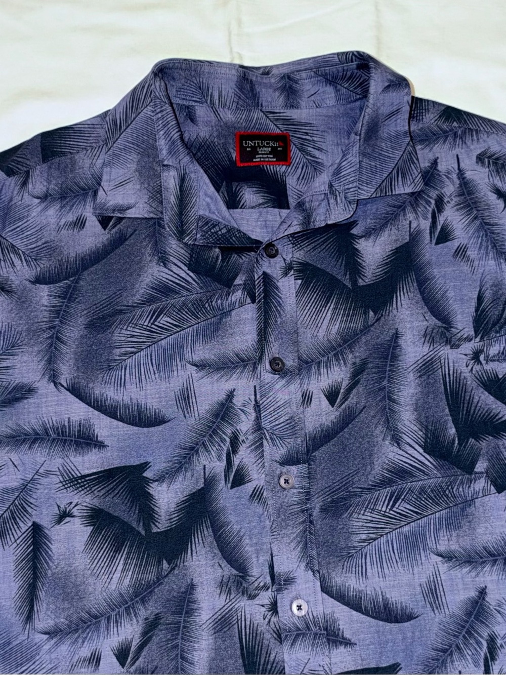 UNTUCKit Short-Sleeve Navy and Light Blue Palm Print Button-Down